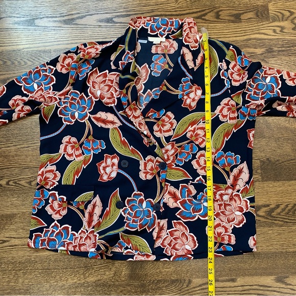 Finn & Grace Floral Blazer - Picture 8 of 8